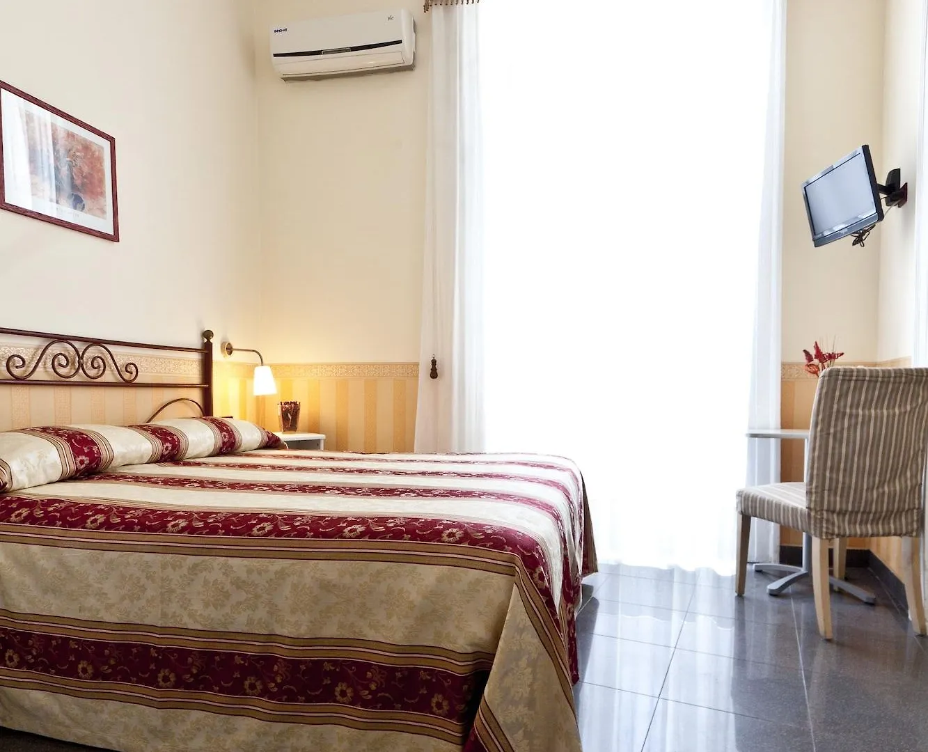 B&B MediΝάπολη Bed and Breakfast