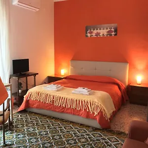 La Dimora Bed & Breakfast